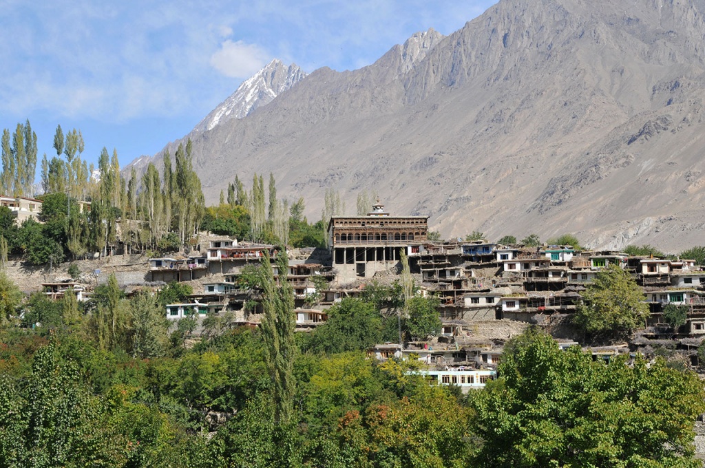 Machlu Village