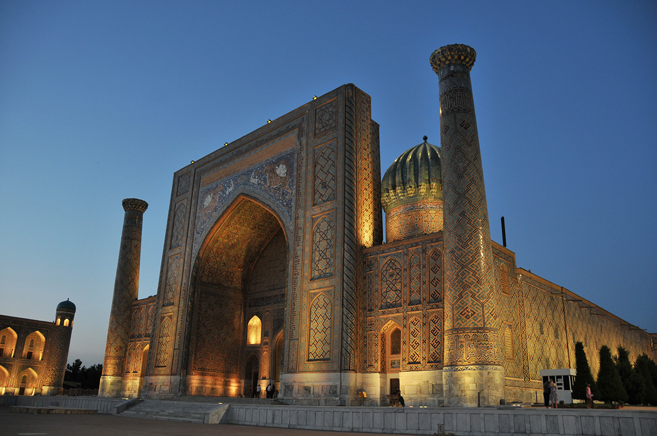 Sher-Dor Madrasa