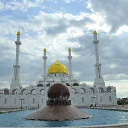 Nur-Astana Mosque