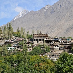 Machlu Village